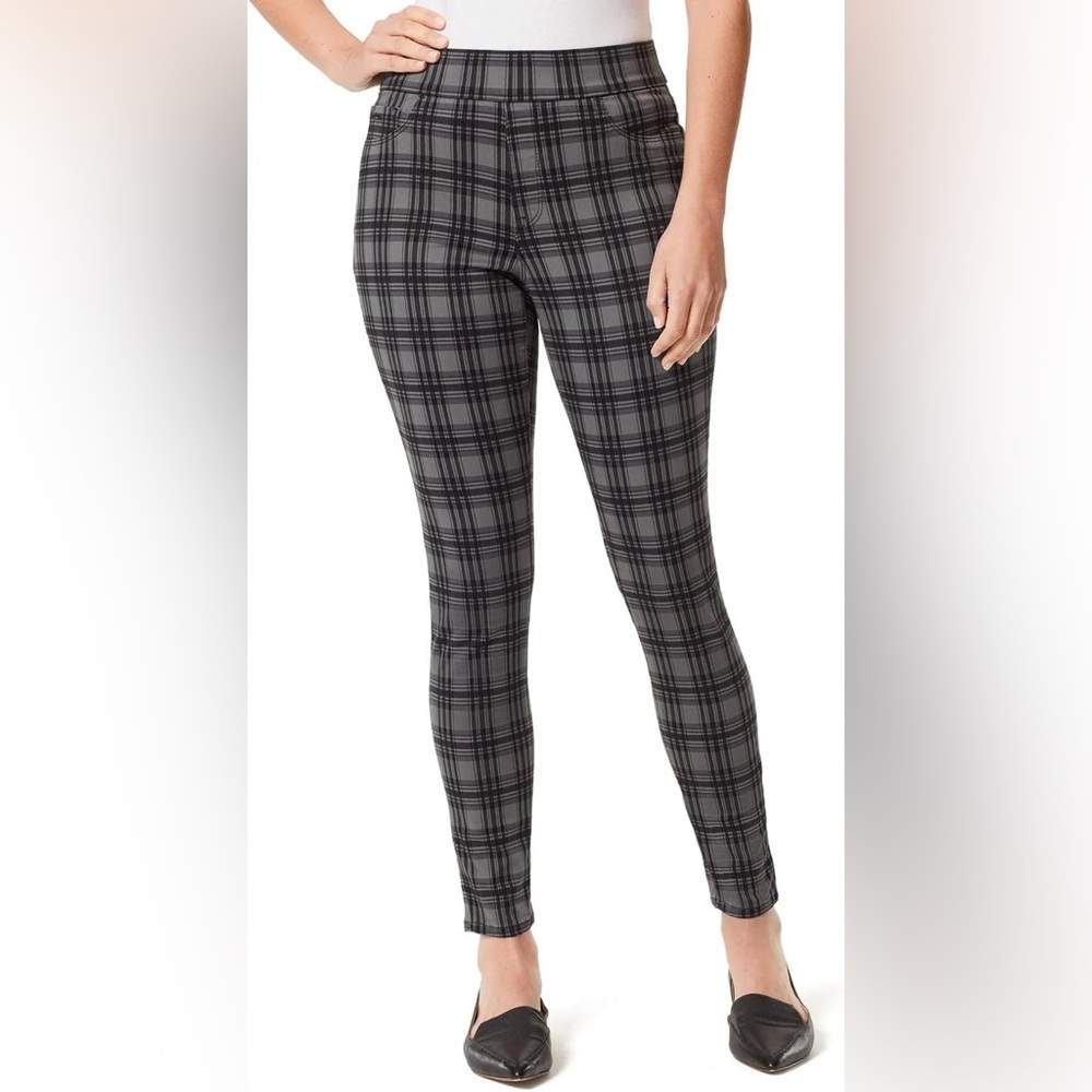 NWOT Gap Gray Plaid Pants